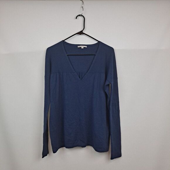 Gap Ladies Ribbed Yoke Sweater  NWOT - Picture 1 of 10